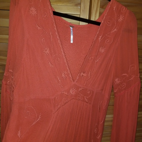 NWOT FREE PEOPLE Summer Love Dress Embroidered - Picture 6 of 8
